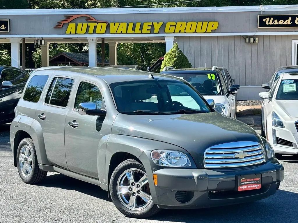 Used 2008 Chevrolet HHR LT FWD image 1