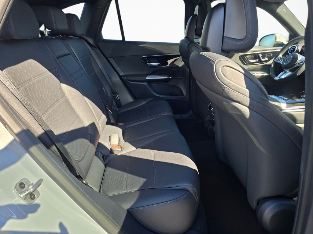 New 2027 Mercedes-Benz GLC 300 4MATIC image 21