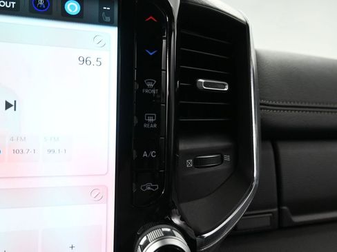 Used 2025 RAM 1500 Laramie image 41