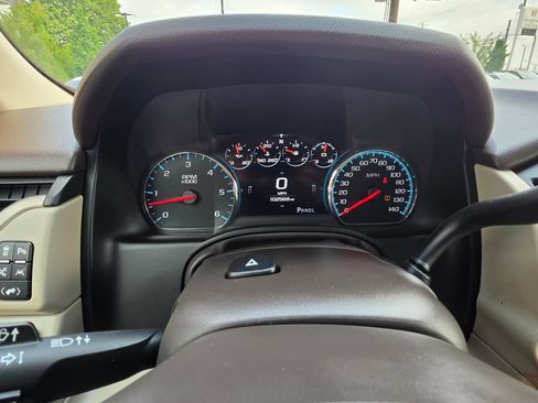 Used 2017 GMC Yukon XL Denali w/ Open Road Package AWD/4WD image 20