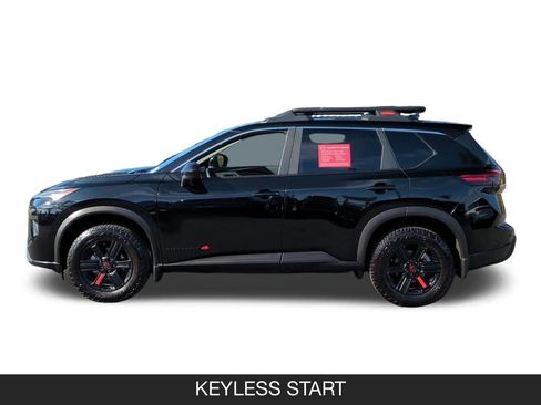 Used 2025 Nissan Rogue SV AWD/4WD image 5