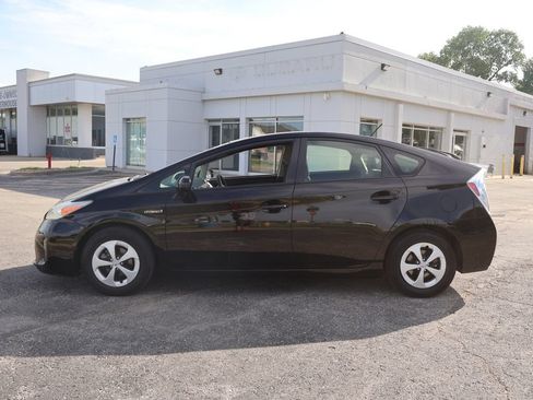 Used 2013 Toyota Prius Three w/ Solar Roof Pkg FWD image 4