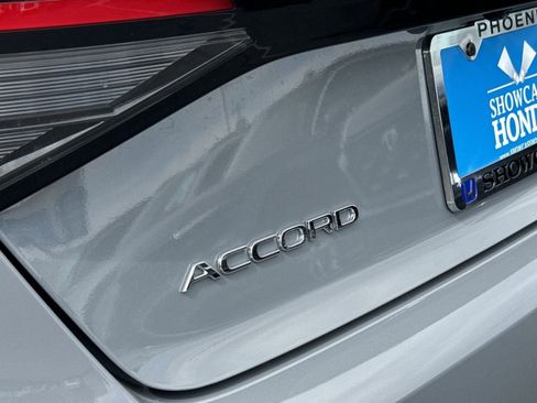 New 2025 Honda Accord SE image 5