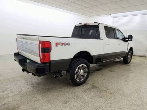 New 2025 Ford F250 King Ranch w/ FX4 Off-Road Package image 8