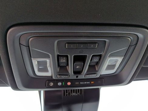 New 2026 Chevrolet Silverado 2500 ZR2 AWD/4WD image 21
