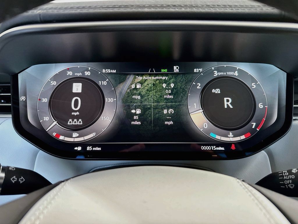 New 2026 Land Rover Range Rover Sport SE AWD/4WD image 32
