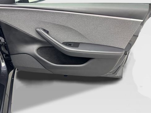 Used 2024 Tesla Model 3 Long Range RWD image 47