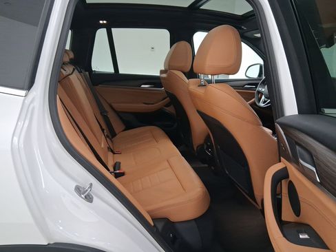 Used 2021 BMW X3 xDrive30i w/ Convenience Package image 32
