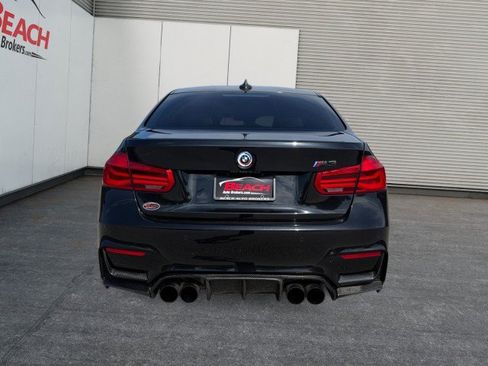 Used 2016 BMW M3 RWD image 14