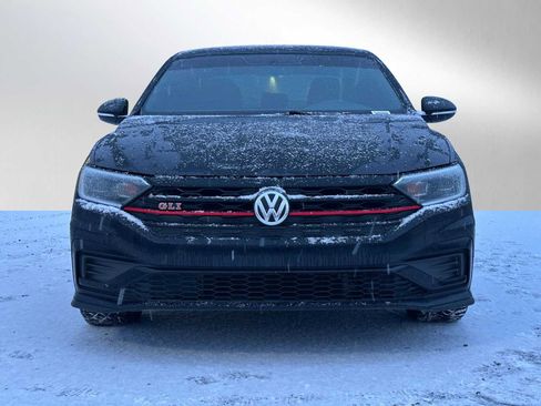 Used 2019 Volkswagen Jetta GLI image 8