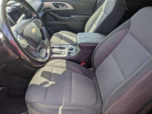 Used 2018 Chevrolet Traverse LT w/ LPO, Floor Liner Package AWD/4WD image 12