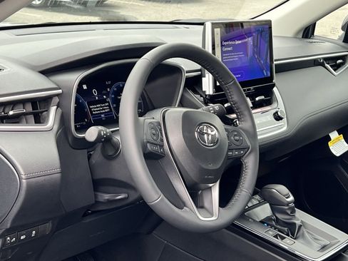 Used 2026 Toyota Corolla Cross XLE w/ Convenience Package AWD/4WD image 13