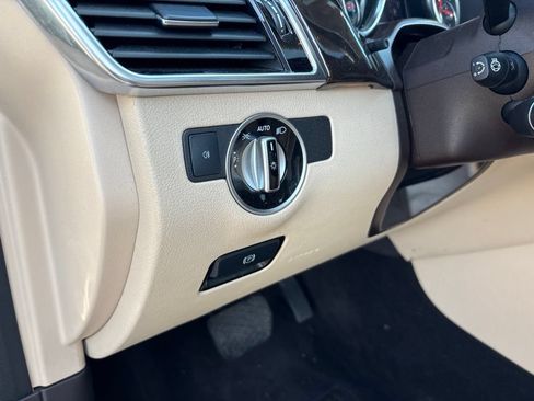 Used 2018 Mercedes-Benz GLS 450 4MATIC image 18