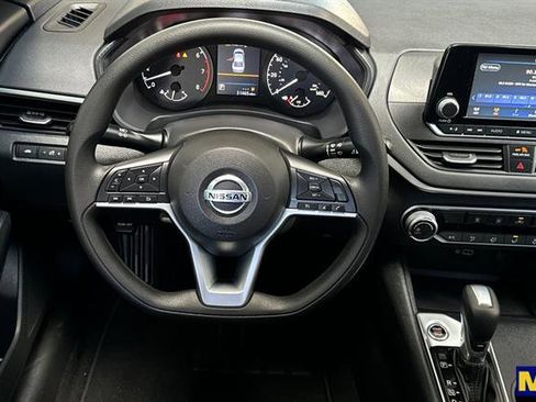 Used 2021 Nissan Altima 2.5 S image 16