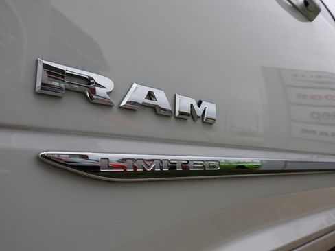 Used 2025 RAM 3500 Limited w/ Max Tow Package image 10