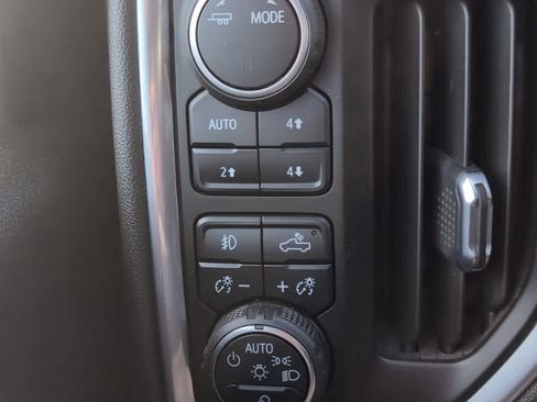 Used 2022 Chevrolet Silverado 3500 High Country image 8