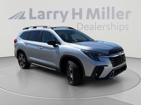Used 2024 Subaru Ascent Touring AWD/4WD image 7