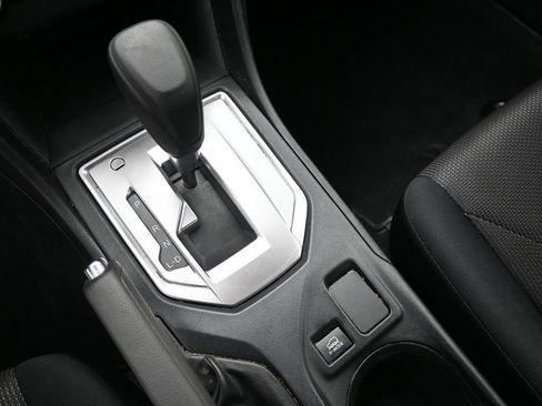 Used 2023 Subaru Crosstrek 2.0i image 18