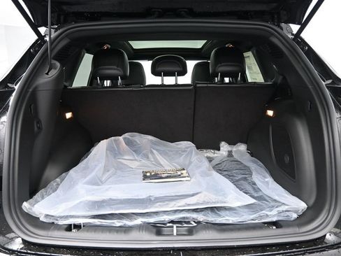 New 2025 Jeep Compass Latitude w/ Sun & Sound Group image 30