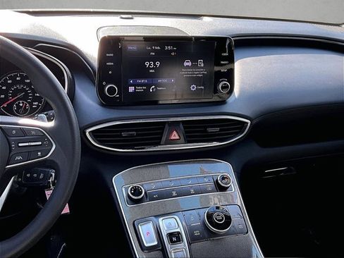 Used 2021 Hyundai Santa Fe SE image 6