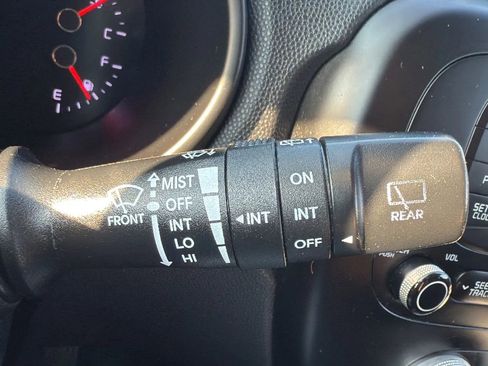 Used 2014 Kia Soul EV image 13