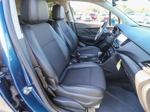 Used 2020 Buick Encore Preferred w/ Safety Package image 22