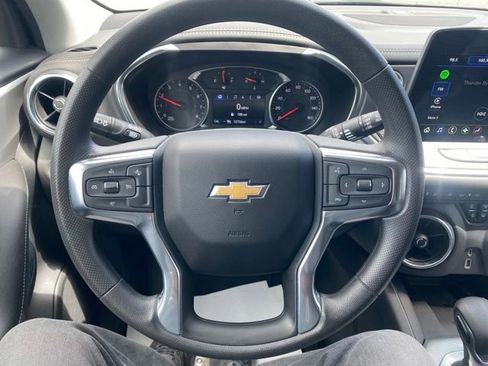 Used 2025 Chevrolet Blazer LT w/ Blazer LT Plus Package AWD/4WD image 8