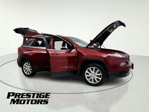 Used 2015 Jeep Cherokee Limited AWD/4WD image 15