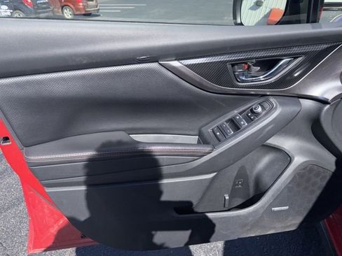 Used 2020 Subaru Crosstrek 2.0i Limited w/ Moonroof Package w/Navigation image 9