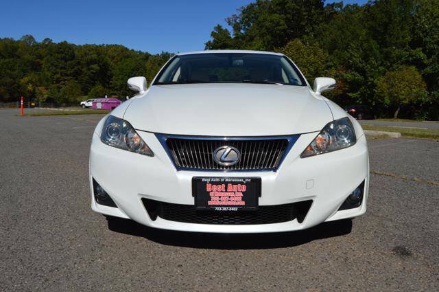 Used 2011 Lexus IS 250 AWD w/ Premium Pkg Value Edition image 2
