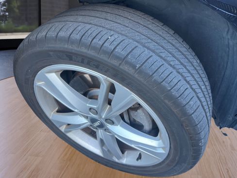 Used 2020 Audi Q3 2.0T Premium w/ Convenience Package image 17