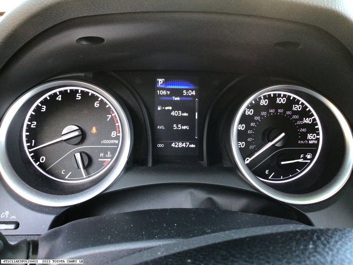 Used 2023 Toyota Camry LE FWD image 13