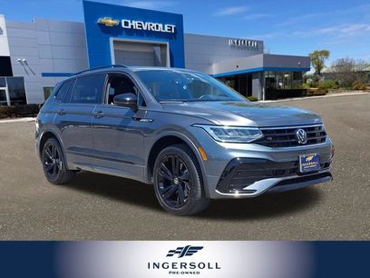 Used 2024 Volkswagen Tiguan SE R-Line