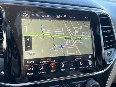 Used 2020 Jeep Grand Cherokee Limited image 33