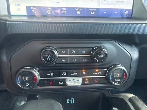 Used 2023 Ford Bronco Outer Banks AWD/4WD image 21