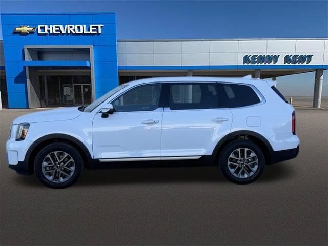 Used 2024 Kia Telluride LX FWD image 32