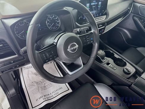 Used 2023 Nissan Rogue SL w/ SL Premium Package AWD/4WD image 11
