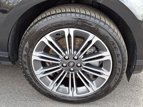 Used 2026 Land Rover Range Rover Evoque S AWD/4WD image 12