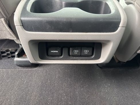 Used 2019 Honda Odyssey EX-L image 25