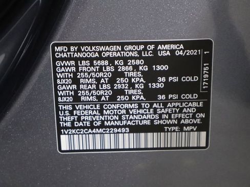 Used 2021 Volkswagen Atlas Cross Sport SE AWD/4WD image 39