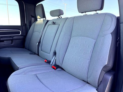 Used 2024 RAM 3500 Big Horn image 15