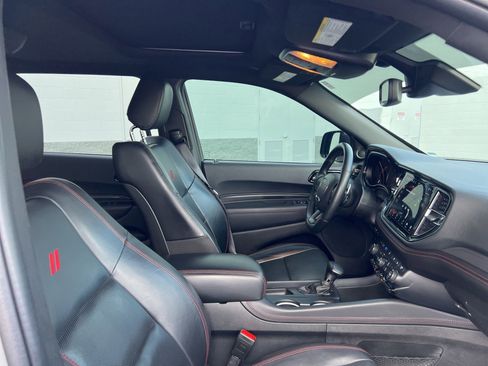 Used 2023 Dodge Durango GT RWD image 21