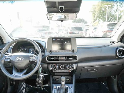 Certified 2023 Hyundai Kona SE image 11