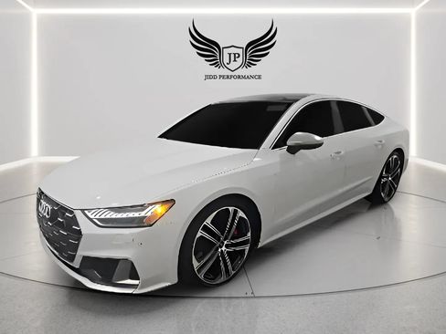 Used 2024 Audi S7 Prestige w/ Prestige Package AWD/4WD image 3