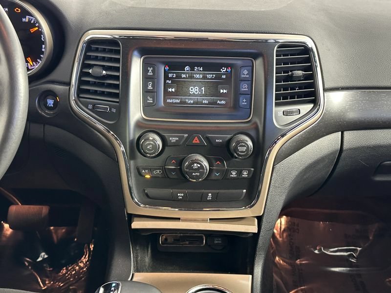 Used 2015 Jeep Grand Cherokee Laredo w/ Quick Order Package 23E AWD/4WD image 80