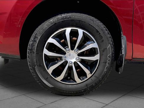 Used 2013 Nissan Rogue S AWD/4WD image 11