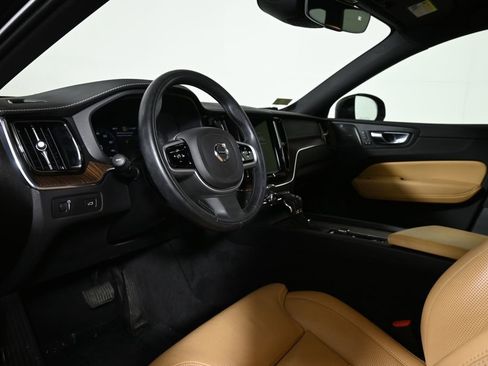 Used 2021 Volvo XC60 T5 Inscription w/ Climate Package image 15