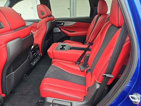 Used 2025 Acura MDX A-Spec image 32