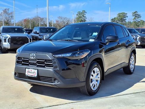 Certified 2026 Toyota Corolla Cross L image 3