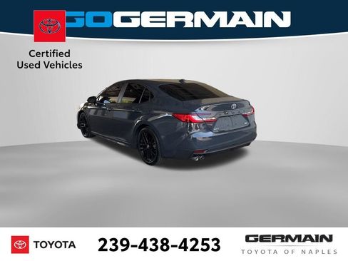 Used 2025 Toyota Camry SE w/ Multimedia Upgrade Package image 4